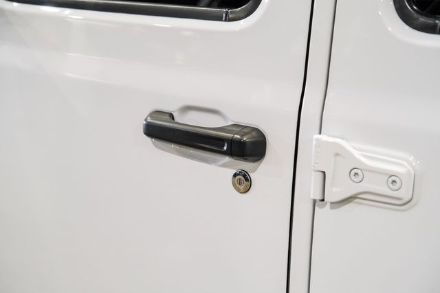 2023 Jeep Gladiator Sport S 4X4 LIFTED, BUMPER, WINCH ,LED'S, LTH,41K | Carrollton, TX | Texas Vehicle Exchange