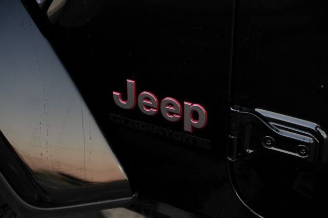 2023 Jeep Gladiator Rubicon 4X4 / LOADED / LEATHER / NAVIGATION | Austin, TX | Rocky Mountain Truck Stop Austin 2023 Jeep Gladiator Rubicon 4X4 / LOADED / LEATHER / NAVIGATION | Austin, TX | Rocky Mountain Truck Stop Austin