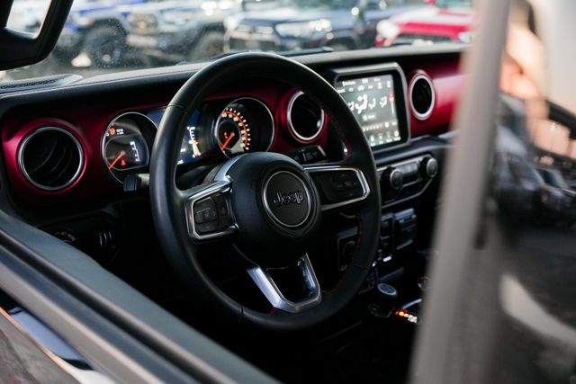 2023 Jeep Gladiator Rubicon 4X4 / LOADED / LEATHER / NAVIGATION | Austin, TX | Rocky Mountain Truck Stop Austin