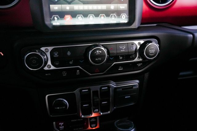 2023 Jeep Gladiator Rubicon 4X4 / LOADED / LEATHER / NAVIGATION | Austin, TX | Rocky Mountain Truck Stop Austin