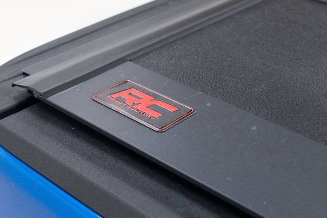 2023 Jeep Gladiator Sport S 4x4 4dr Crew Cab 5.0 ft. SB | Houston, TX | Houston Auto Credit 2023 Jeep Gladiator Sport S 4x4 4dr Crew Cab 5.0 ft. SB | Houston, TX | Houston Auto Credit