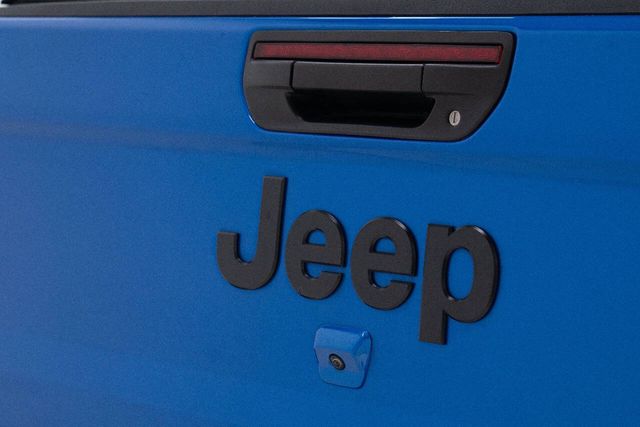 2023 Jeep Gladiator Sport S 4x4 4dr Crew Cab 5.0 ft. SB | Houston, TX | Houston Auto Credit 2023 Jeep Gladiator Sport S 4x4 4dr Crew Cab 5.0 ft. SB | Houston, TX | Houston Auto Credit