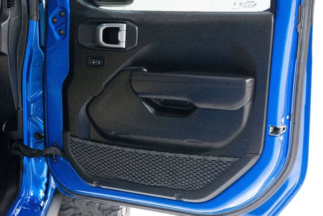 2023 Jeep Gladiator Sport S 4x4 4dr Crew Cab 5.0 ft. SB | Houston, TX | Houston Auto Credit 2023 Jeep Gladiator Sport S 4x4 4dr Crew Cab 5.0 ft. SB | Houston, TX | Houston Auto Credit