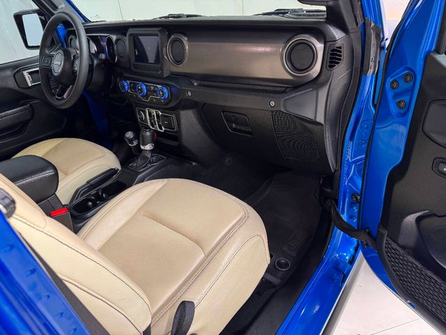 2023 Jeep Gladiator Sport S 4x4 4dr Crew Cab 5.0 ft. SB | Houston, TX | Houston Auto Credit 2023 Jeep Gladiator Sport S 4x4 4dr Crew Cab 5.0 ft. SB | Houston, TX | Houston Auto Credit