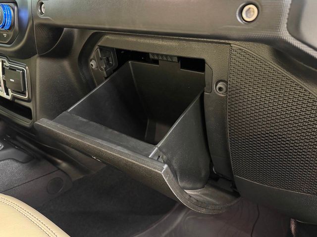 2023 Jeep Gladiator Sport S 4x4 4dr Crew Cab 5.0 ft. SB | Houston, TX | Houston Auto Credit 2023 Jeep Gladiator Sport S 4x4 4dr Crew Cab 5.0 ft. SB | Houston, TX | Houston Auto Credit