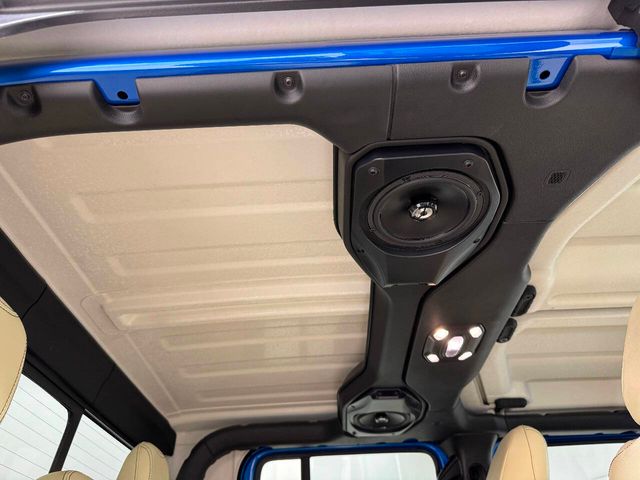 2023 Jeep Gladiator Sport S 4x4 4dr Crew Cab 5.0 ft. SB | Houston, TX | Houston Auto Credit 2023 Jeep Gladiator Sport S 4x4 4dr Crew Cab 5.0 ft. SB | Houston, TX | Houston Auto Credit