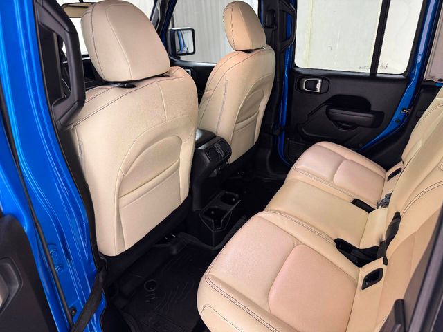 2023 Jeep Gladiator Sport S 4x4 4dr Crew Cab 5.0 ft. SB | Houston, TX | Houston Auto Credit 2023 Jeep Gladiator Sport S 4x4 4dr Crew Cab 5.0 ft. SB | Houston, TX | Houston Auto Credit