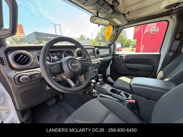 2023 Jeep Gladiator Sport