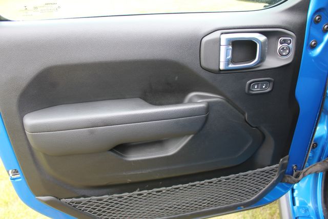 2023 Jeep Gladiator Rubicon Manual | Roscoe, IL | Autoland Outlets 2023 Jeep Gladiator Rubicon Manual | Roscoe, IL | Autoland Outlets