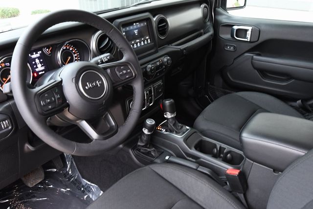 2023 Jeep Gladiator Sport 3 Piece Hard Top Back up Camera Uconnect XM