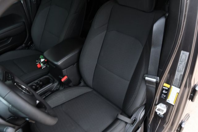 2023 Jeep Gladiator Sport 3 Piece Hard Top Back up Camera Uconnect XM