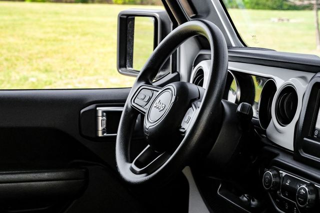 2023 Jeep Gladiator Sport 2023 Jeep Gladiator Sport