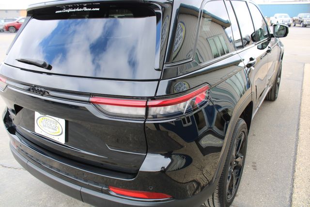 2023 Jeep Grand Cherokee Altitude 4x4