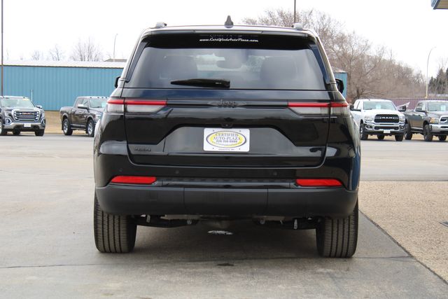 2023 Jeep Grand Cherokee Altitude 4x4