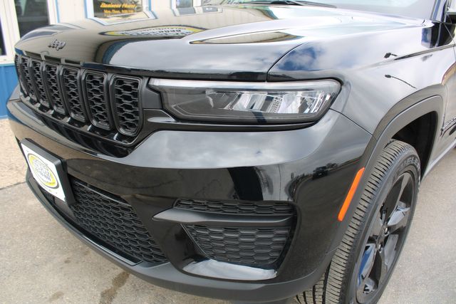 2023 Jeep Grand Cherokee Altitude 4x4