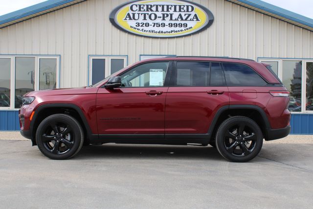 2023 Jeep Grand Cherokee Altitude 4x4