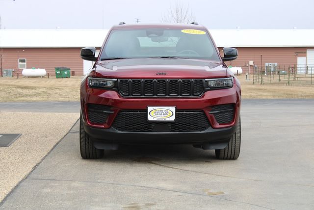 2023 Jeep Grand Cherokee Altitude 4x4