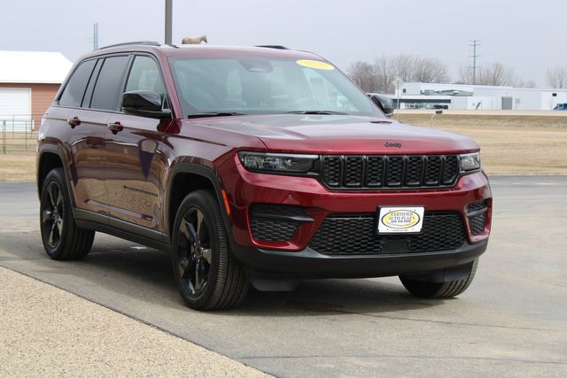 2023 Jeep Grand Cherokee Altitude 4x4