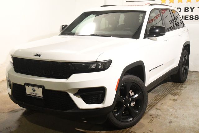 2023 Jeep Grand Cherokee Altitude | Branford, CT | Sound Auto Wholesalers