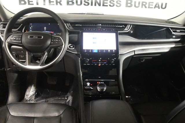 2023 Jeep Grand Cherokee 30th Anniversary 4xe | Branford, CT | Sound Auto Wholesalers 2023 Jeep Grand Cherokee 30th Anniversary 4xe | Branford, CT | Sound Auto Wholesalers