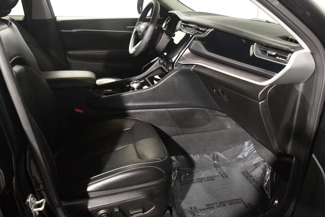 2023 Jeep Grand Cherokee 30th Anniversary 4xe | Branford, CT | Sound Auto Wholesalers 2023 Jeep Grand Cherokee 30th Anniversary 4xe | Branford, CT | Sound Auto Wholesalers