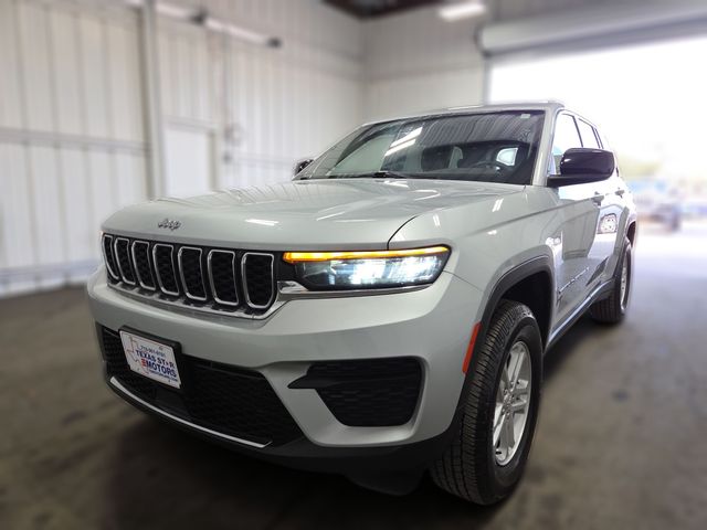 2023 Jeep Grand Cherokee Laredo | Houston, TX | Texas Star Motors 2023 Jeep Grand Cherokee Laredo | Houston, TX | Texas Star Motors