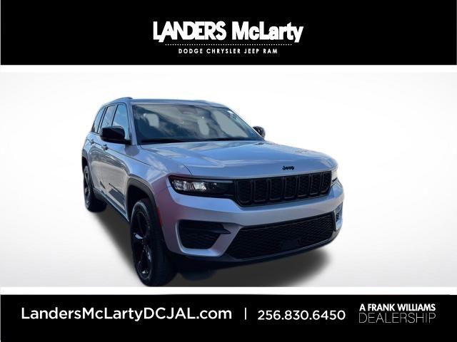 2023 Jeep Grand Cherokee Altitude | Huntsville, Alabama | Landers Mclarty DCJ