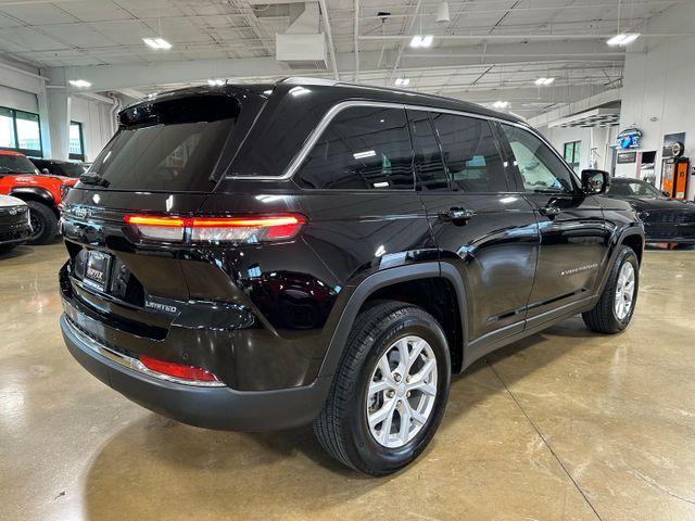 2023 Jeep Grand Cherokee Limited | Irving, Texas | Hopper Motorplex 2023 Jeep Grand Cherokee Limited | Irving, Texas | Hopper Motorplex