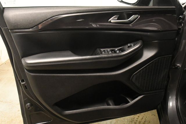 2023 Jeep Grand Cherokee L Altitude | Branford, CT | Sound Auto Wholesalers