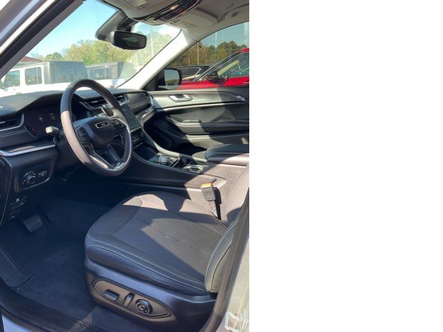 2023 Jeep Grand Cherokee L Laredo 2023 Jeep Grand Cherokee L Laredo