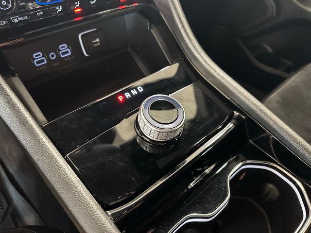 2023 Jeep Grand Cherokee L Altitude | Irving, Texas | Hopper Motorplex 2023 Jeep Grand Cherokee L Altitude | Irving, Texas | Hopper Motorplex