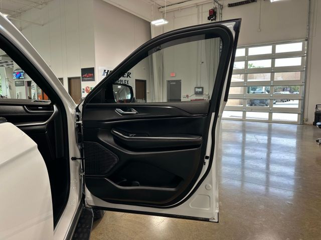 2023 Jeep Grand Cherokee L Altitude | Irving, Texas | Hopper Motorplex