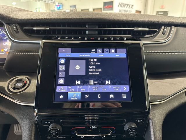 2023 Jeep Grand Cherokee L Laredo 4WD | Irving, Texas | Hopper Motorplex