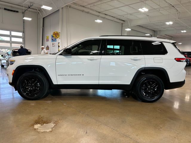 2023 Jeep Grand Cherokee L Laredo 4WD | Irving, Texas | Hopper Motorplex 2023 Jeep Grand Cherokee L Laredo 4WD | Irving, Texas | Hopper Motorplex