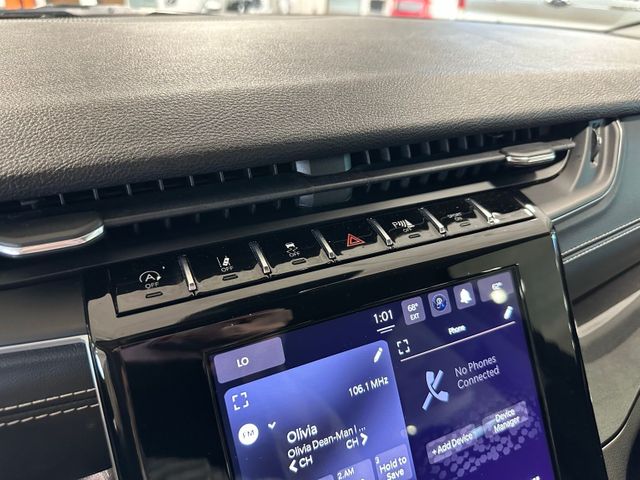 2023 Jeep Grand Cherokee L Laredo 4WD | Irving, Texas | Hopper Motorplex