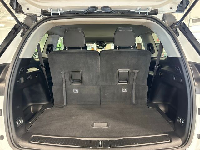 2023 Jeep Grand Cherokee L Laredo 4WD | Irving, Texas | Hopper Motorplex