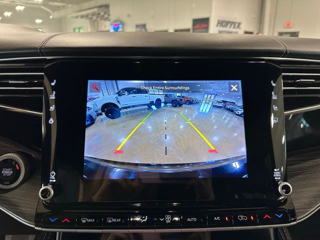 2023 Jeep Wagoneer Series III Preferred Equip | Irving, Texas | Hopper Motorplex 2023 Jeep Wagoneer Series III Preferred Equip | Irving, Texas | Hopper Motorplex