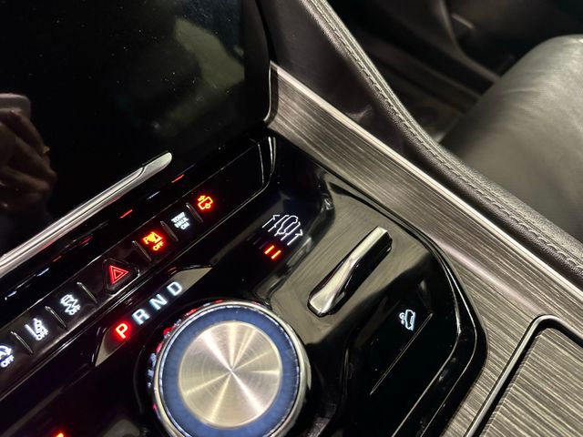 2023 Jeep Wagoneer Series III Preferred Equip | Irving, Texas | Hopper Motorplex