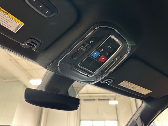 2023 Jeep Wagoneer Series III Preferred Equip | Irving, Texas | Hopper Motorplex 2023 Jeep Wagoneer Series III Preferred Equip | Irving, Texas | Hopper Motorplex