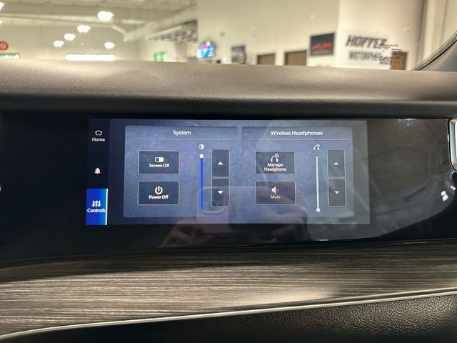 2023 Jeep Wagoneer Series III Preferred Equip | Irving, Texas | Hopper Motorplex 2023 Jeep Wagoneer Series III Preferred Equip | Irving, Texas | Hopper Motorplex