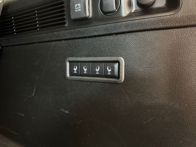 2023 Jeep Wagoneer Series III Preferred Equip | Irving, Texas | Hopper Motorplex 2023 Jeep Wagoneer Series III Preferred Equip | Irving, Texas | Hopper Motorplex