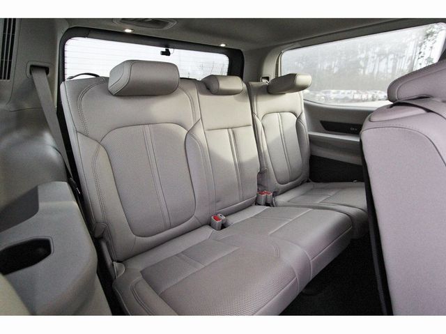 2023 Jeep Wagoneer Base