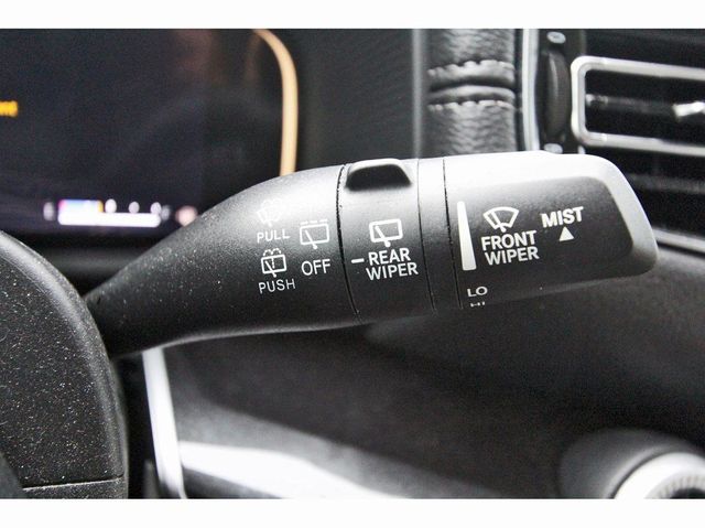 2023 Jeep Wagoneer Base