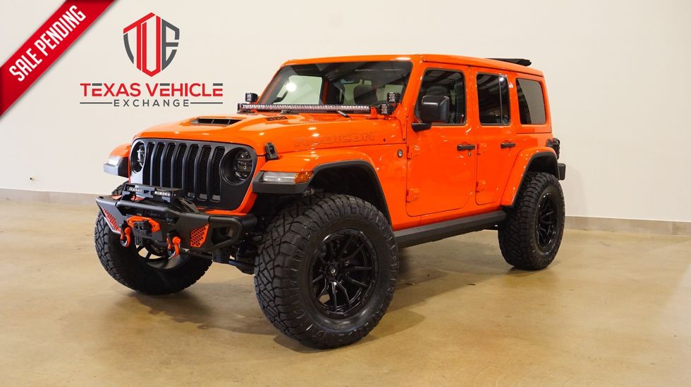 2023 Jeep Wrangler Rubicon 392 SKY TOP,BUMPERS,LED'S,FUEL WHLS | Carrollton  TX | Texas Vehicle Exchange