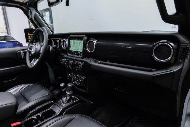 2023 Jeep Wrangler Unlimited Sahara 4x4 SKY TOP, LIFTED, BUMPERS, 33K | Carrollton, TX | Texas Vehicle Exchange