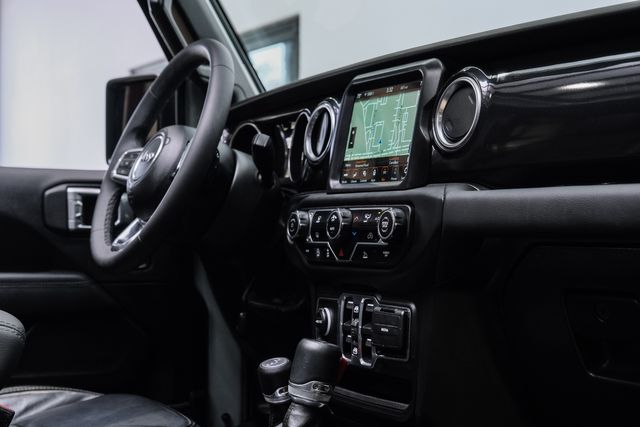 2023 Jeep Wrangler Unlimited Sahara 4x4 SKY TOP, LIFTED, BUMPERS, 33K | Carrollton, TX | Texas Vehicle Exchange