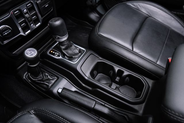 2023 Jeep Wrangler Unlimited Sahara 4x4 SKY TOP, LIFTED, BUMPERS, 33K | Carrollton, TX | Texas Vehicle Exchange 2023 Jeep Wrangler Unlimited Sahara 4x4 SKY TOP, LIFTED, BUMPERS, 33K | Carrollton, TX | Texas Vehicle Exchange