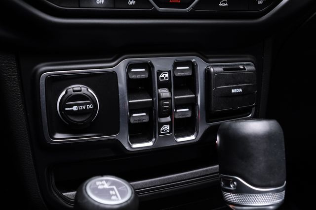 2023 Jeep Wrangler Unlimited Sahara 4x4 SKY TOP, LIFTED, BUMPERS, 33K | Carrollton, TX | Texas Vehicle Exchange