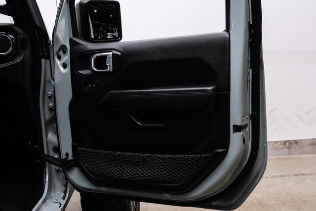 2023 Jeep Wrangler Unlimited Sahara 4x4 SKY TOP, LIFTED, BUMPERS, 33K | Carrollton, TX | Texas Vehicle Exchange