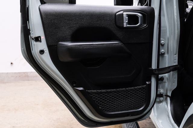 2023 Jeep Wrangler Unlimited Sahara 4x4 SKY TOP, LIFTED, BUMPERS, 33K | Carrollton, TX | Texas Vehicle Exchange 2023 Jeep Wrangler Unlimited Sahara 4x4 SKY TOP, LIFTED, BUMPERS, 33K | Carrollton, TX | Texas Vehicle Exchange